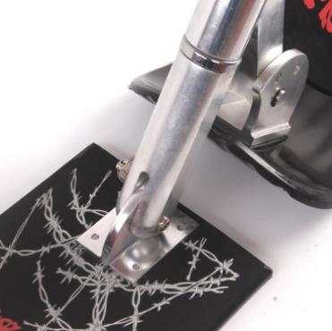 带刹车雪橇 多功能雪橇车冰车 加厚铝制滑雪车 供应铝制滑雪板 带刹车雪橇 多功能雪橇车冰车 加厚铝制滑雪车 供应铝制滑雪板